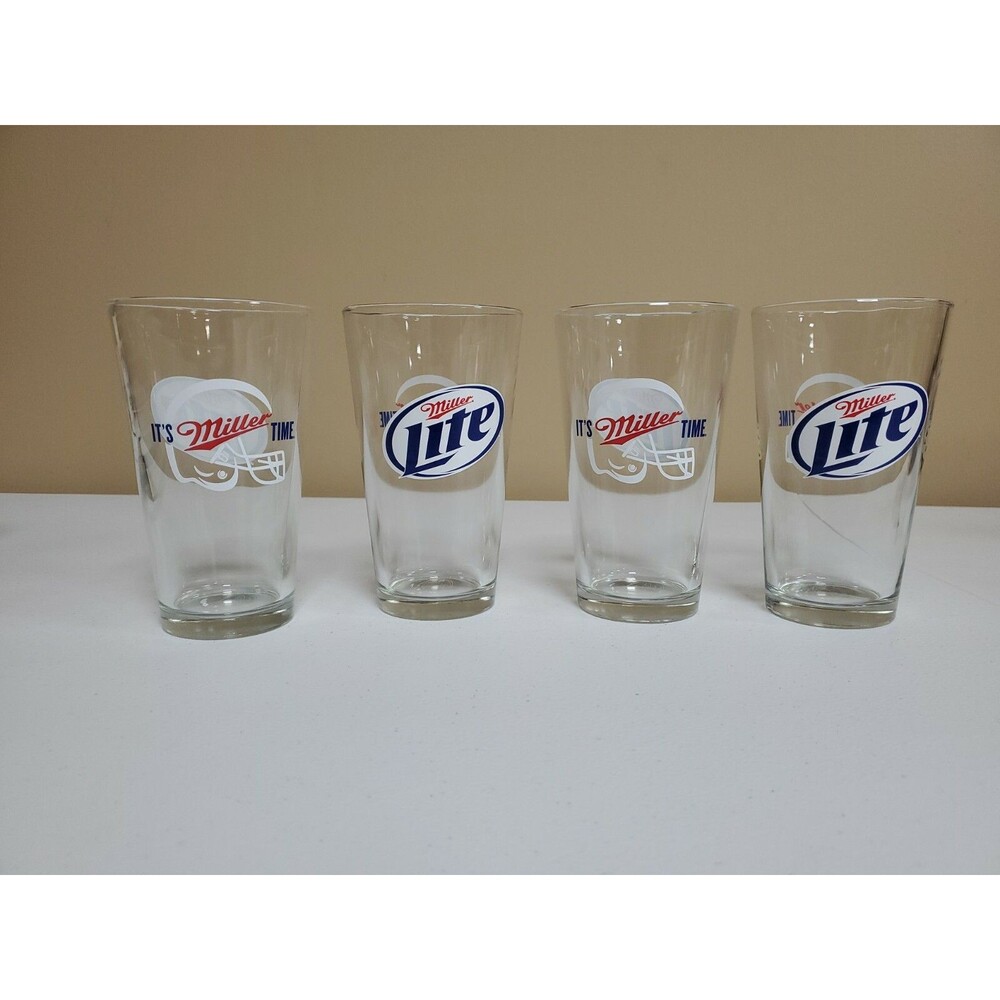 4 Miller Lite Beer Pint Glasses  It's Miller Time Football Helmet